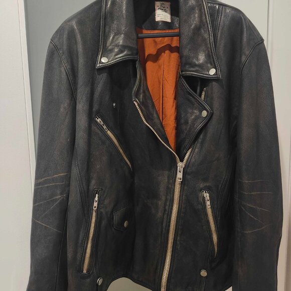 Free People We The Free Jealousy Leather Moto Jacket in distressed vintage black - Picture 3 of 12